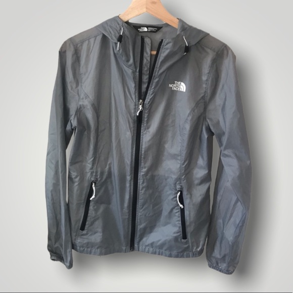 The North Face • Women’s Lightweight Wind Breaker ‘WindWall’ Size Small - Picture 1 of 16